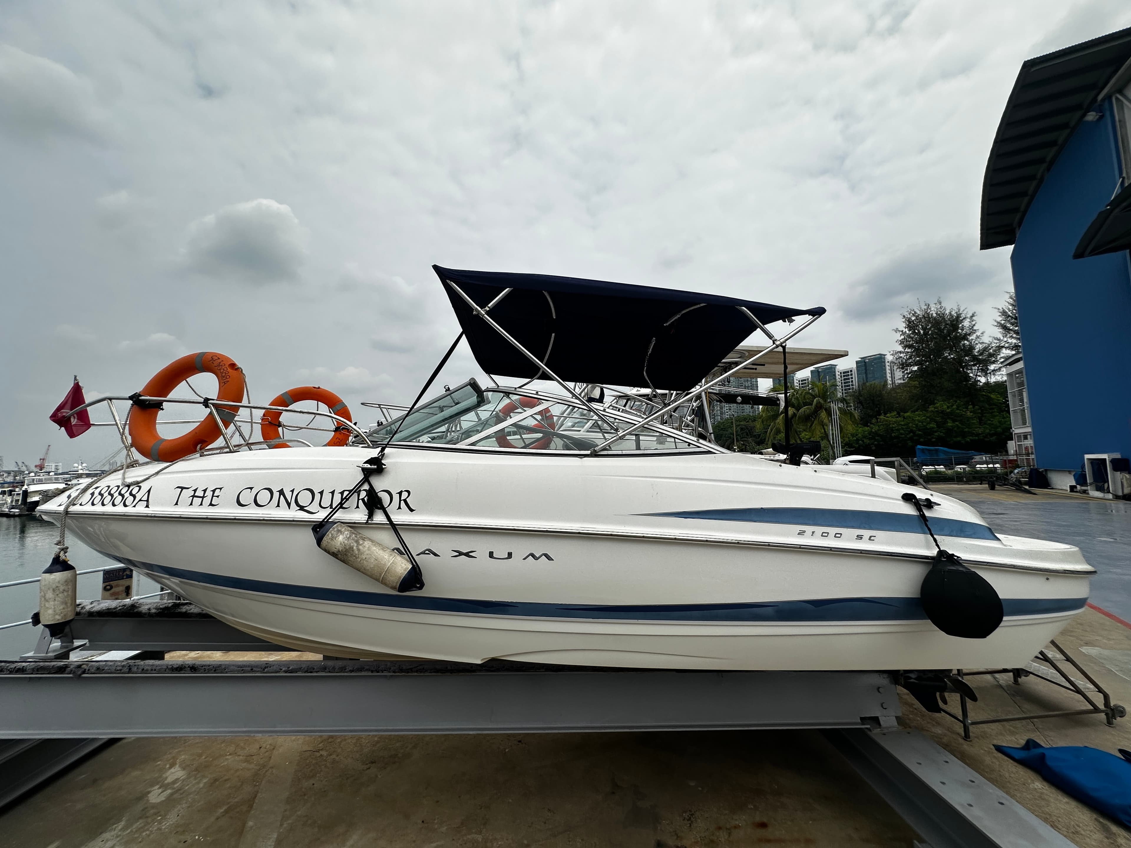 Maxum 2100 SC · 2006 en venta en Singapur