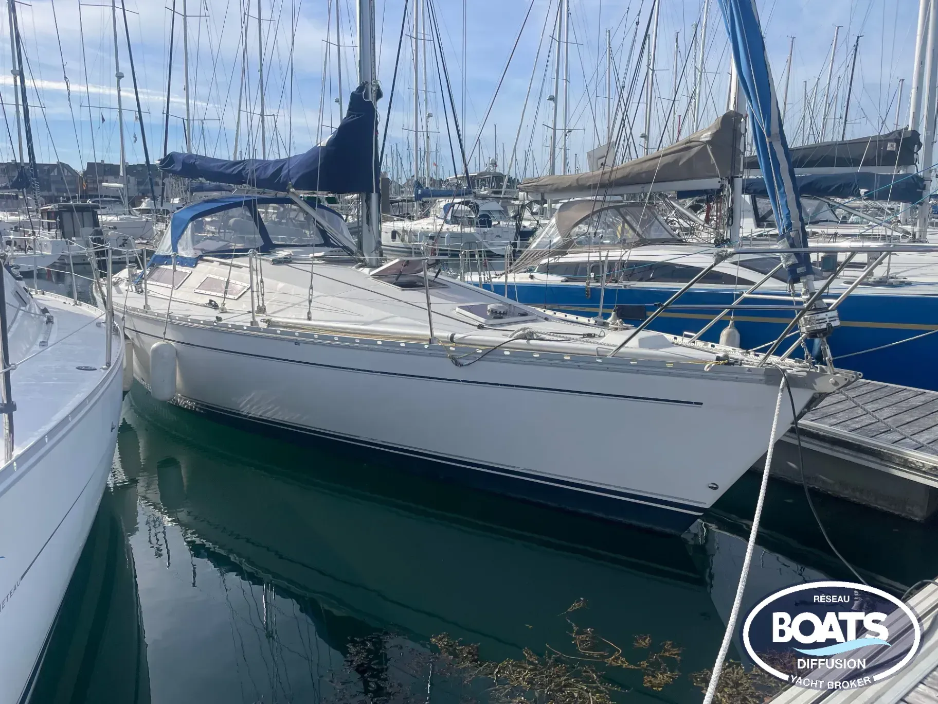 JEANNEAU SUN RISE 35 · 1988 en venta en Otra zona