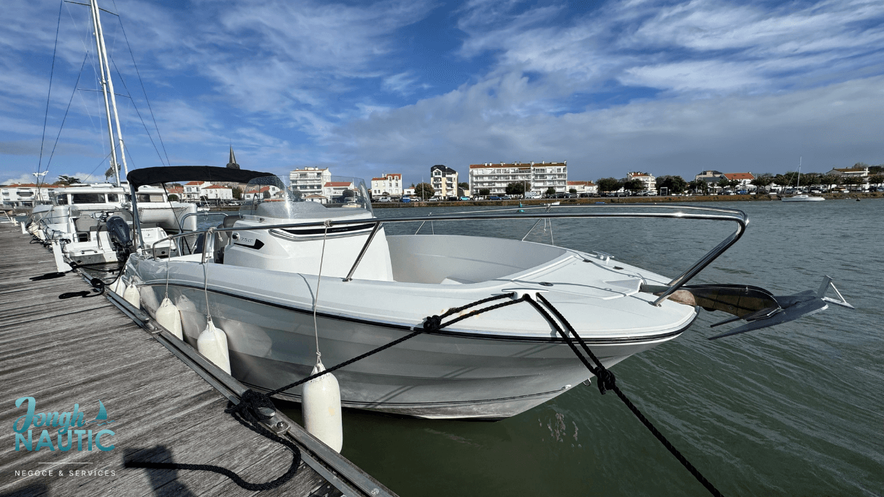 Jeanneau Cap Camarat 7.5 CC · 2018 en venta en Vendée y La Rochelle