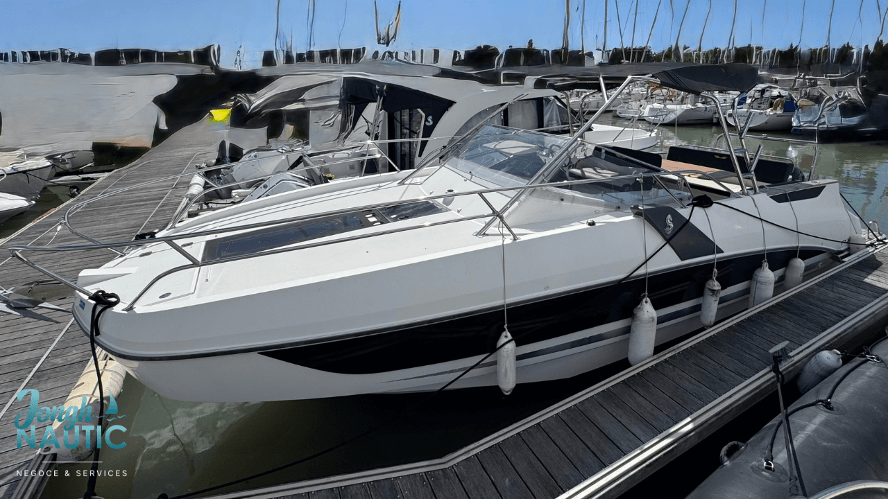 Beneteau Flyer 8.8 Sundeck · 2018 en venta en Bretaña