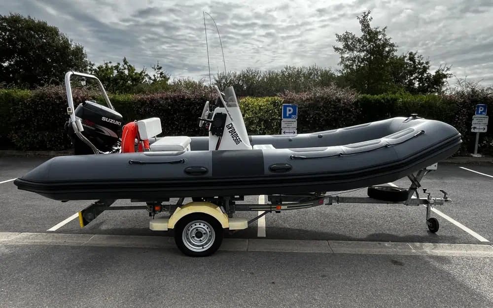 Bombard Explorer 525 FB · 2000 en venta en Bretaña