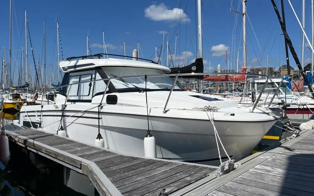 Jeanneau Merry Fisher 795 Serie 2 · 2023 en venta en Bretaña