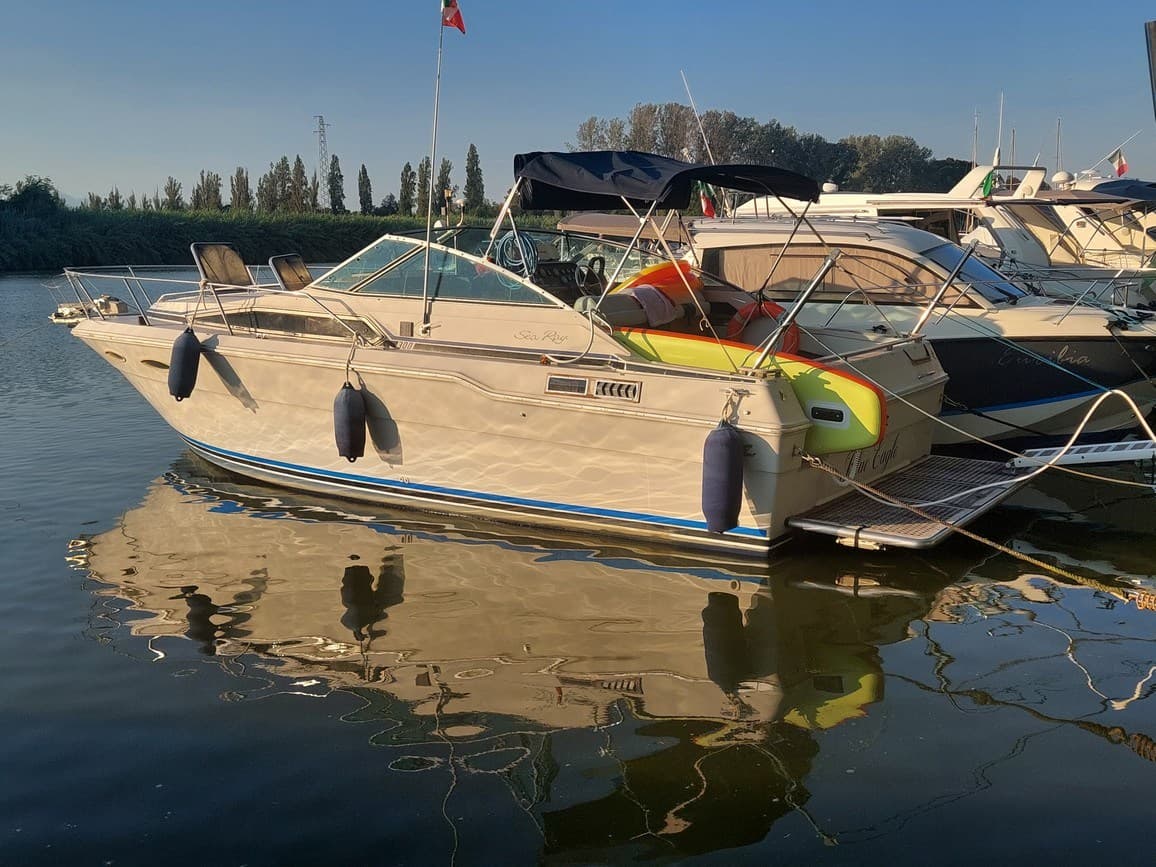 Sea Ray 300 Da · 1988 en venta en Toscana (Livorno y Elba)