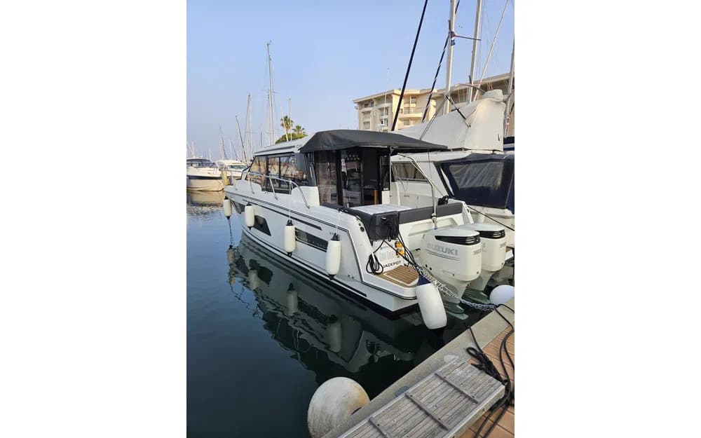 Jeanneau Merry Fisher 1095 · 2019 en venta en Costa Azul
