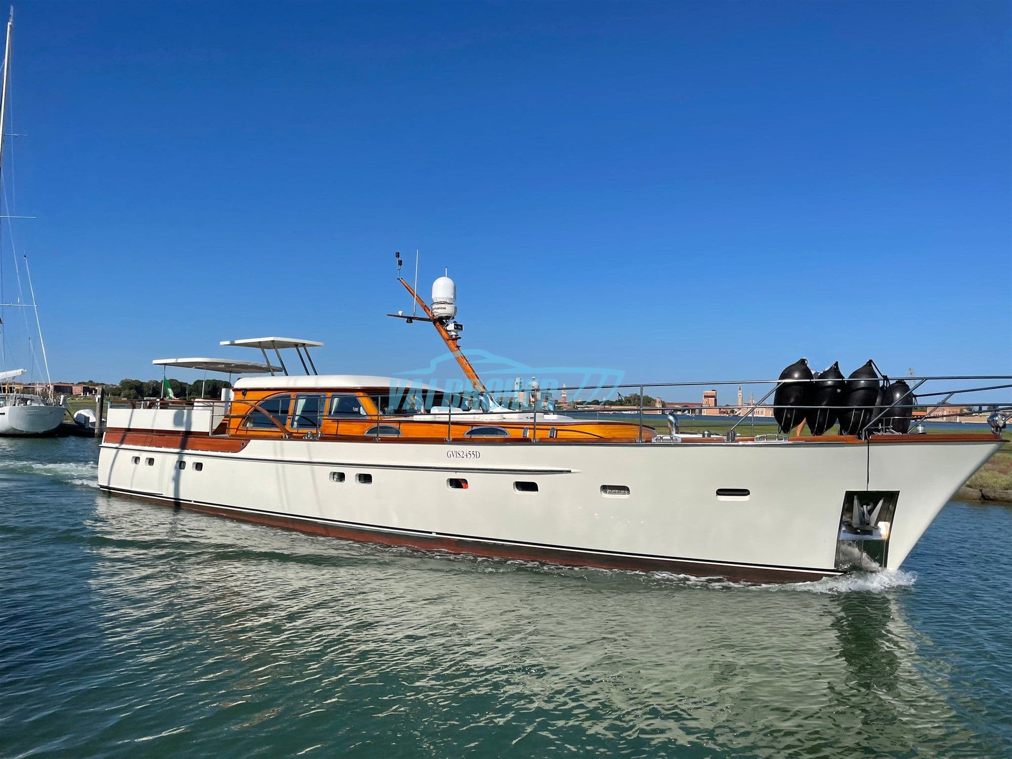 Ship Art BV Classic Cruiser '68 · 2001 en venta en Véneto y Adriático norte