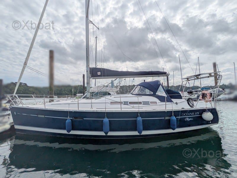 Beneteau OCEANIS 373 CLIPPER · 2006 en venta en Bretaña